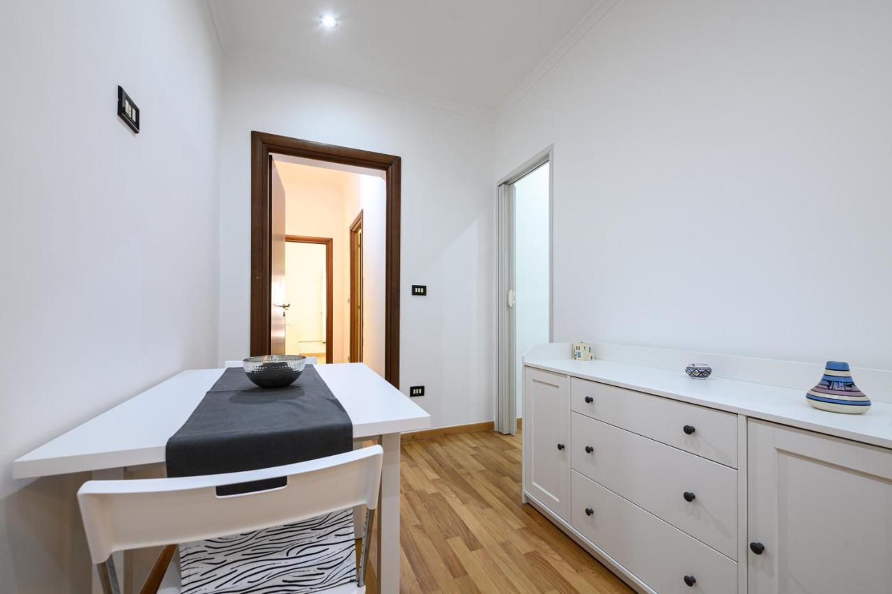 Appartamento Via Lanzieri 38 Napoli Esterno foto