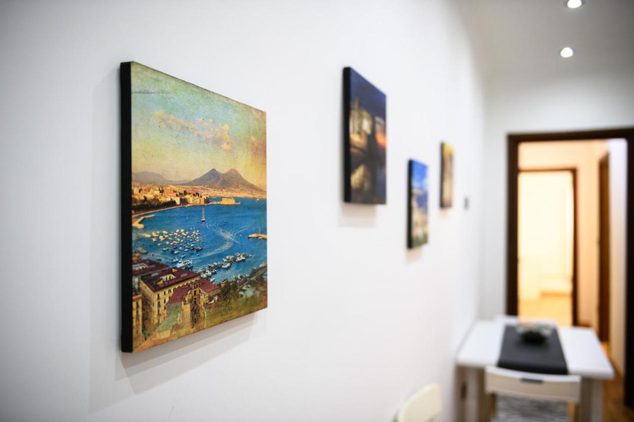 Appartamento Via Lanzieri 38 Napoli Esterno foto